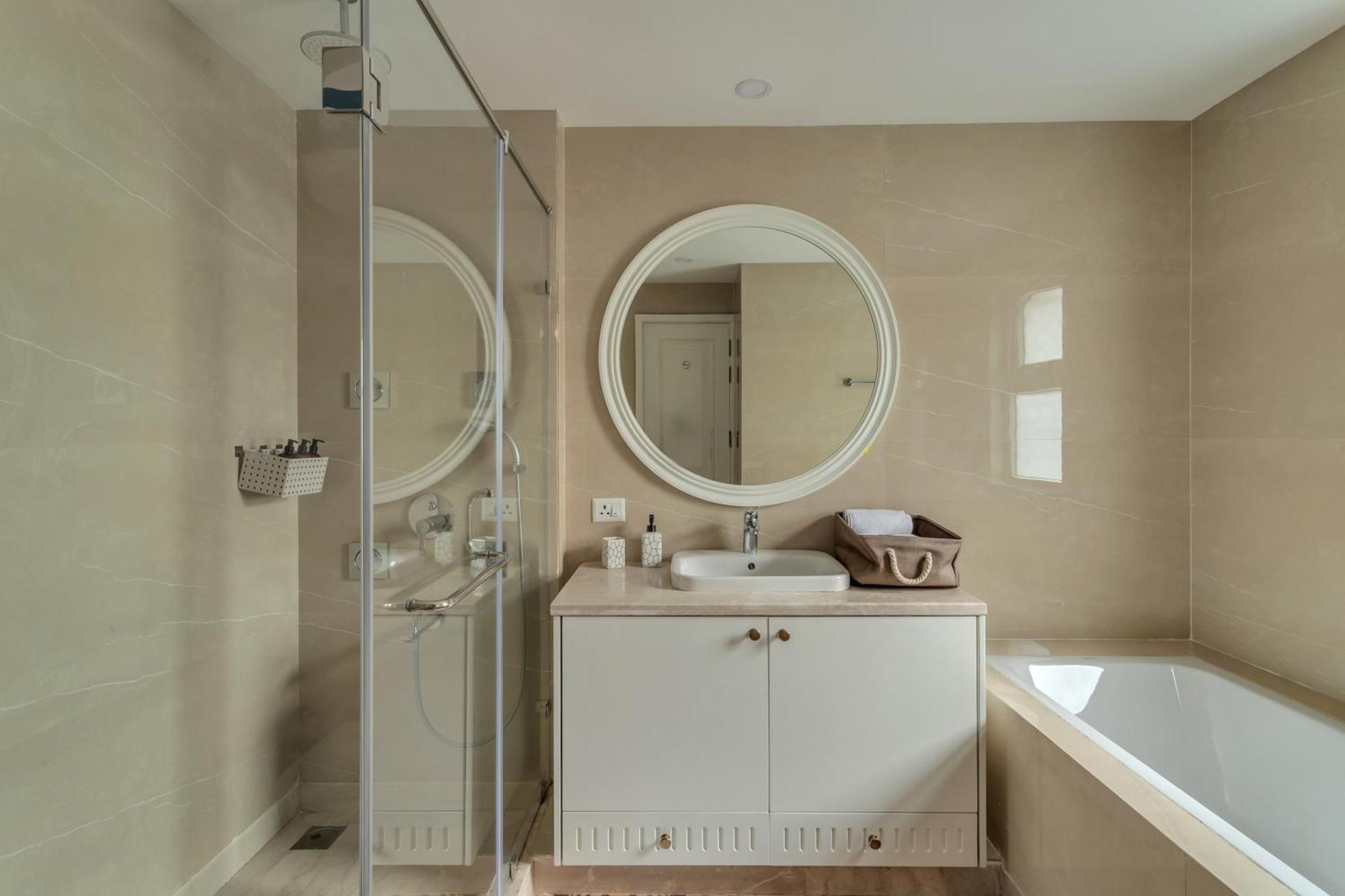 Villa Firefly By Tisyastays Nagoa Esterno foto