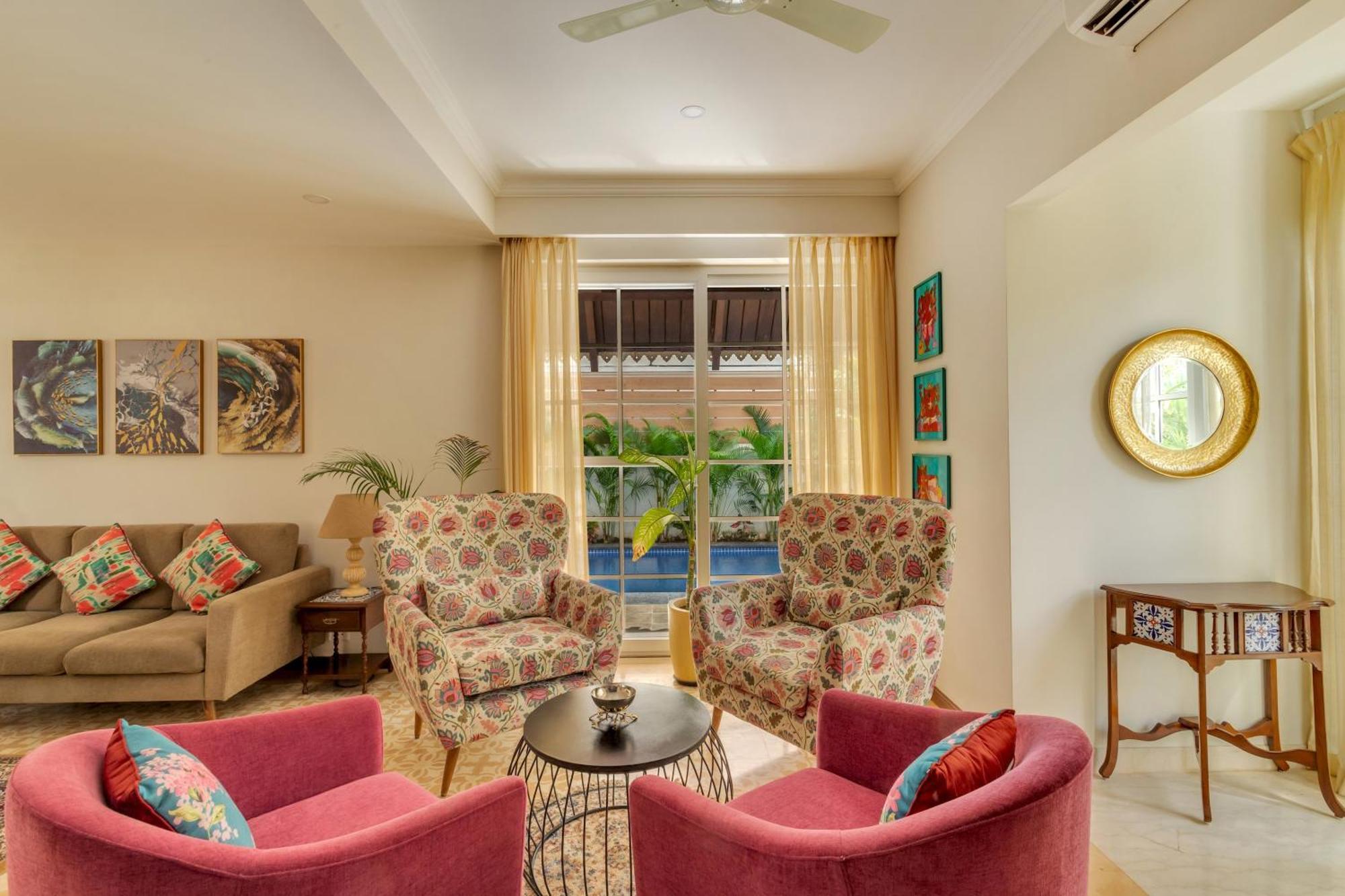 Villa Firefly By Tisyastays Nagoa Esterno foto